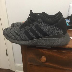 Adidas buzenitz boost skateboarding sneakers